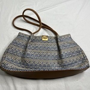 Cee Klein Brown Woven Leather Brown Blue Shoulder Bag  A081222